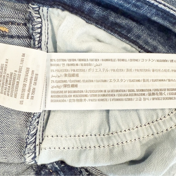 Hollister Flared High Waisted Jeans Sz 27 - Picture 6 of 10